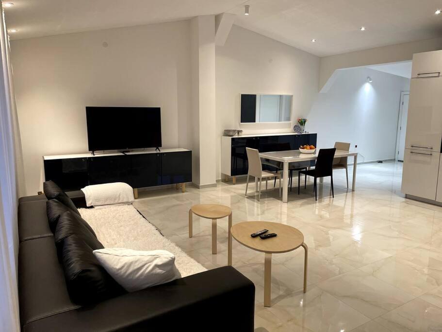 루마 Lux House Olga 아파트 외부 사진